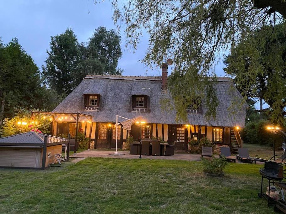 Chaumiere Familiale Weekend & Vacances Paisible Saint-Philbert-sur-Risle Εξωτερικό φωτογραφία