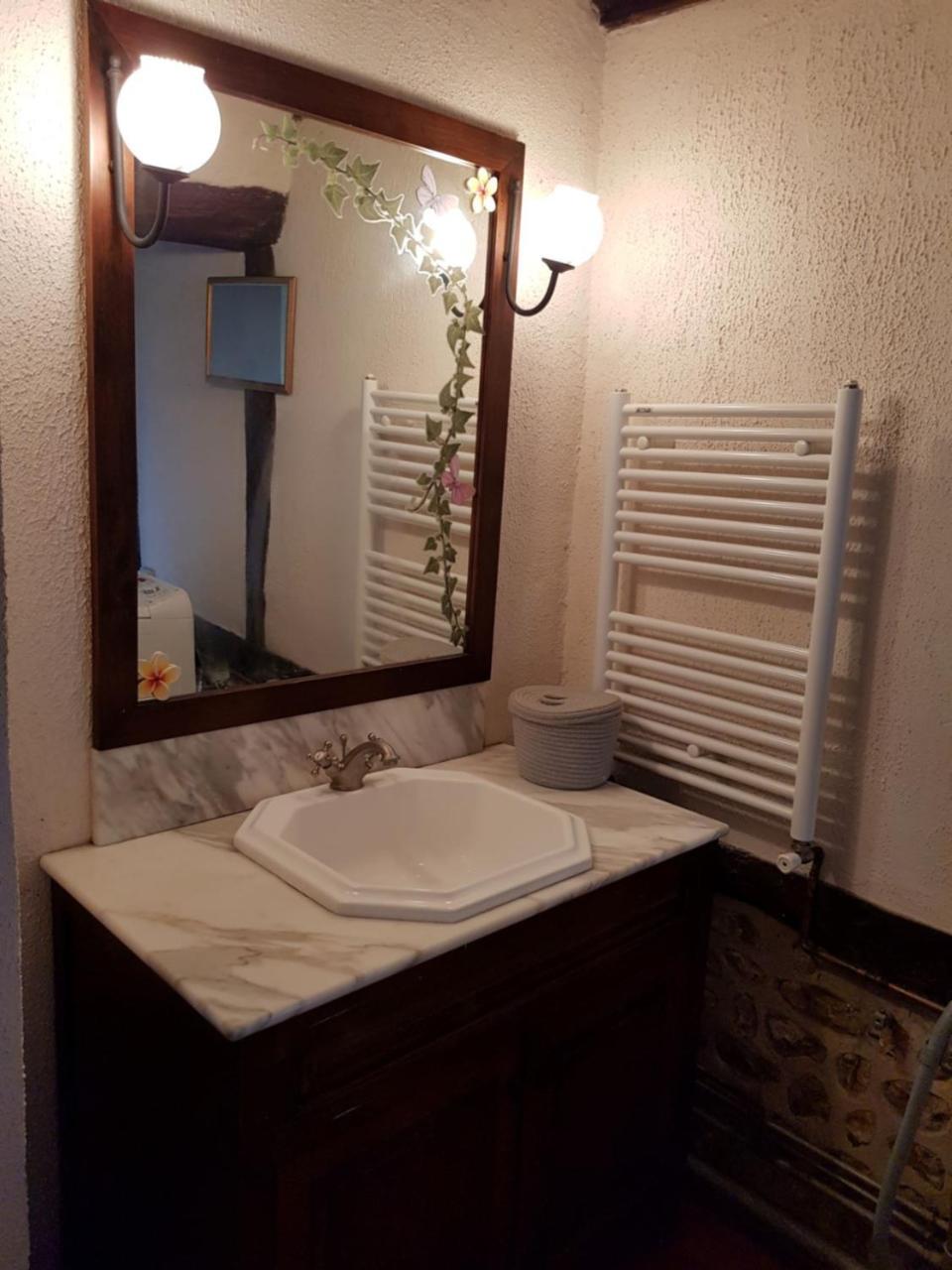 Chaumiere Familiale Weekend & Vacances Paisible Saint-Philbert-sur-Risle Εξωτερικό φωτογραφία